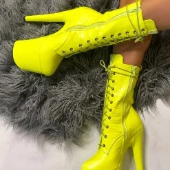 Most Loved Hella Heels OH SNAP Boots - 8inch