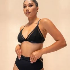 Lunalae Daisy Top - Recycled Black Plus Size Pole Wear