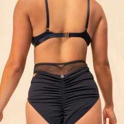Lunalae Daisy Top - Recycled Black Plus Size Pole Wear