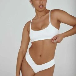 Creatures Of XIX The Hills Top - Ribbed White All Pole Wear