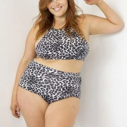 Lunalae High Waist Shorts - Grey Leopard