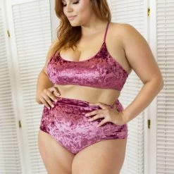 Lunalae Delphine Shorts - Rose Velvet