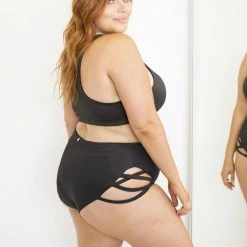 Lunalae High Waist Cross Section Shorts - Black