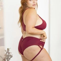 Lunalae Lure You Low-Rise Garter Shorts - Wine All Pole Wear