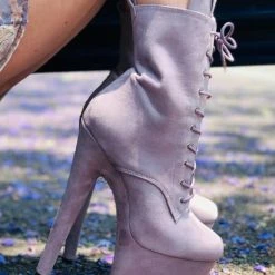 Hella Heels BabyDoll 8inch Boots - Lilac Mink