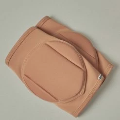 Queen Accessories Queen Kneepads - Caramel