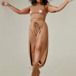 Creatures Of XIX XX Tee 2.0 - Sand