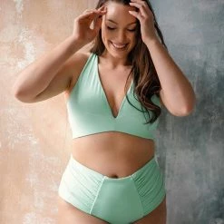 Sway Tess Top - Green Adventurine All Pole Wear