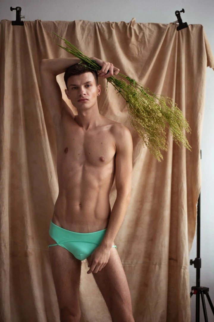 New In Sway Nathan Shorts - Green Aventurine