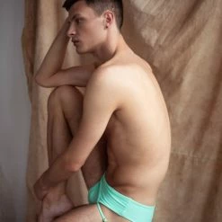 New In Sway Nathan Shorts - Green Aventurine