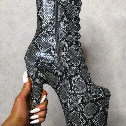 Shoes Hella Heels Maneater Boots - 8inch