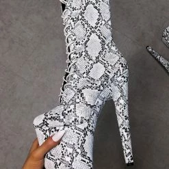 Hella Heels Mamba Boots - 8inch Shoes