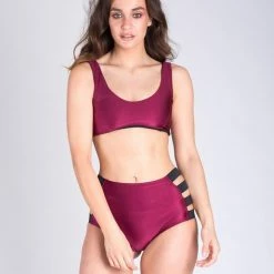 Paradise Chick Action Top - Cherry