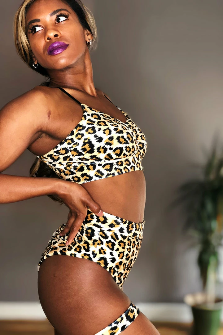 All Pole Wear REV ACTIV Eclipse Top - Leopard Velvet