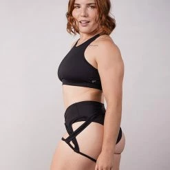 Off The Pole Lifestyle Sports Bra - Black All Pole Wear