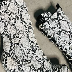 Hella Heels Mamba Boots - 7inch Shoes