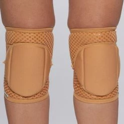 Queen Accessories Queen Grippy Kneepads - Caramel Plus Size Pole Wear