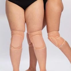 Queen Accessories Plus Size Pole Wear Queen Grippy Kneepads - Latte