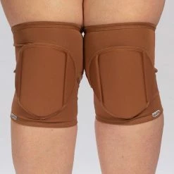 Queen Accessories Plus Size Pole Wear Queen Kneepads - Mocha