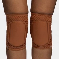 Queen Accessories Plus Size Pole Wear Queen Grippy Kneepads - Mocha