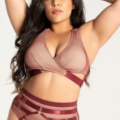 New In Tatiana Activewear Yuki Shorts - Burgundy Mesh