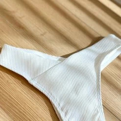 Chantay Polewear Pegasus Shorts - Blanc