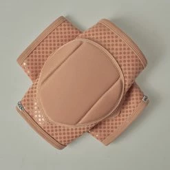 Queen Accessories Plus Size Pole Wear Queen Grippy Kneepads - Latte