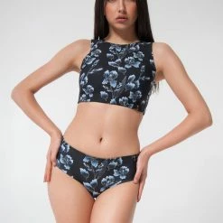 Pole Addict Cross Back Top - Odylia