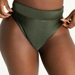 Tatiana Activewear Adeline Shorts - Pine Green