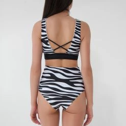 Pole Addict High Waisted Shorts - Zebra All Pole Wear